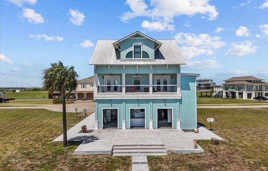 Laguna Harbor Waterfront Escape | 4Bdr/2Bth