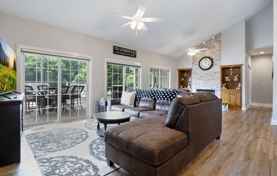 10-62 Mistwood Bluff Rd - 10.jpg