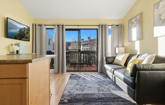06-149 Southwood Shores Pl 4C - 6.jpg