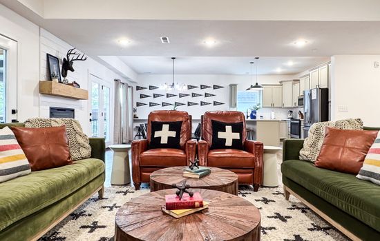 Living room with tons of seating