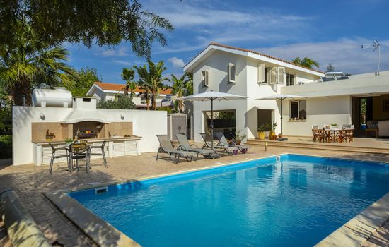 At Last You can Rent the Perfect Luxury Villa in Larnaca, Larnaca Villa 1392