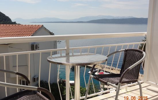 Komfortables Studio-Apartment mit Meerblick