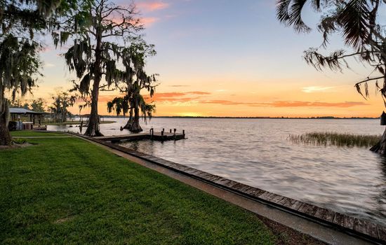 Private Cozy Room Between Lakeland & Winter Haven