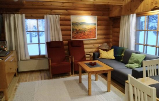 Mäntyruka B4 | Rustic Log Cabin for 6 in Ruka