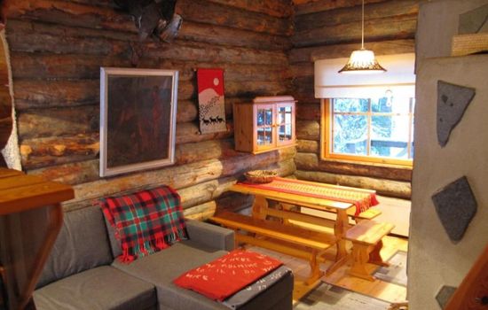 Saukkolampi 1 | Rustic Charm & Private Sauna