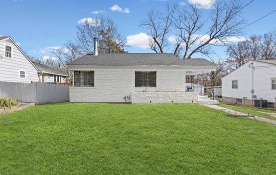 Peaceful yard ideal for morning coffee or unwinding in the fresh air.