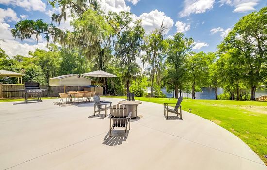 Lakefront Family Escape with Gym & Game Room