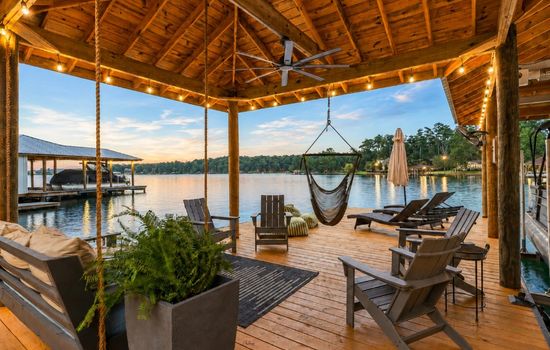 Magnolia & Martin | Hot Tub + Private Dock