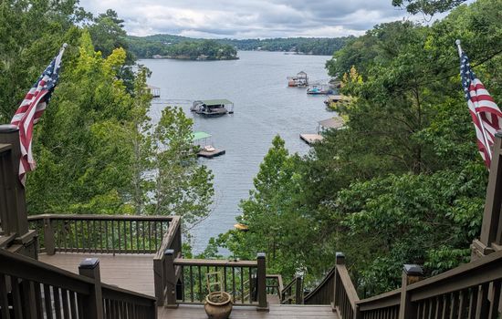 The Cove At Smith Lake – Lakefront Retreat