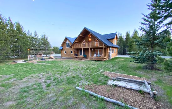 Surrounded by tall fragrant pines and expansive greenery, the beautiful cabin is a great place to get away from it all.