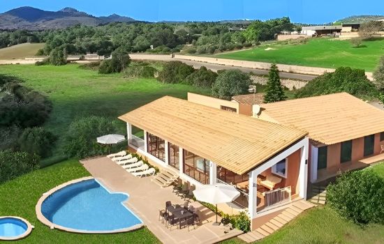 Finca in Meeresnähe mit Schwimmbad und Kinderbecken
