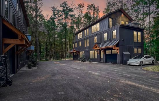 Black Diamond @ Cranmore Mt. | Brand New, Hot Tub