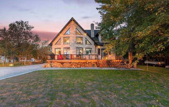 Luxury, 4 bedroom, 4 bath, Waterfront, Orillia
