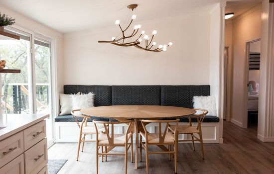 The Lookout at Lakewood, by M Host