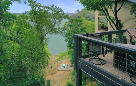 The Cove Lakehouse