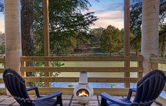 Guadalupe Riverfront Home | Kayak + Decks & Games