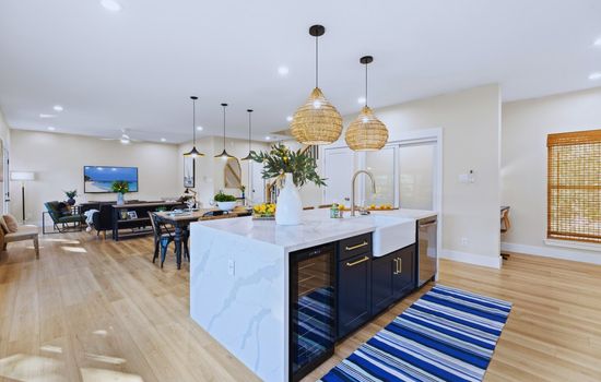Onyx Estate: Modern Manor on the Guadalupe