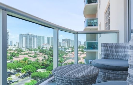 Komffy Apartment w/2 Queen Beds & panoramic view
