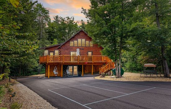 Babbling Brook | Modern Cabin with Pond Access