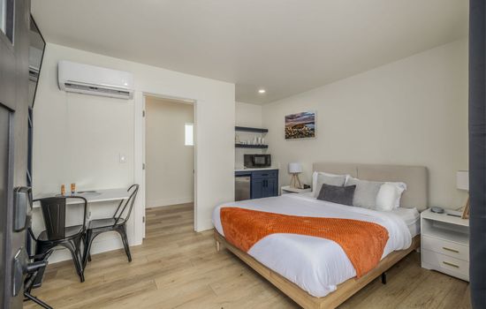 Downtown Studio #9 Food Truck Pavilion Next Door!